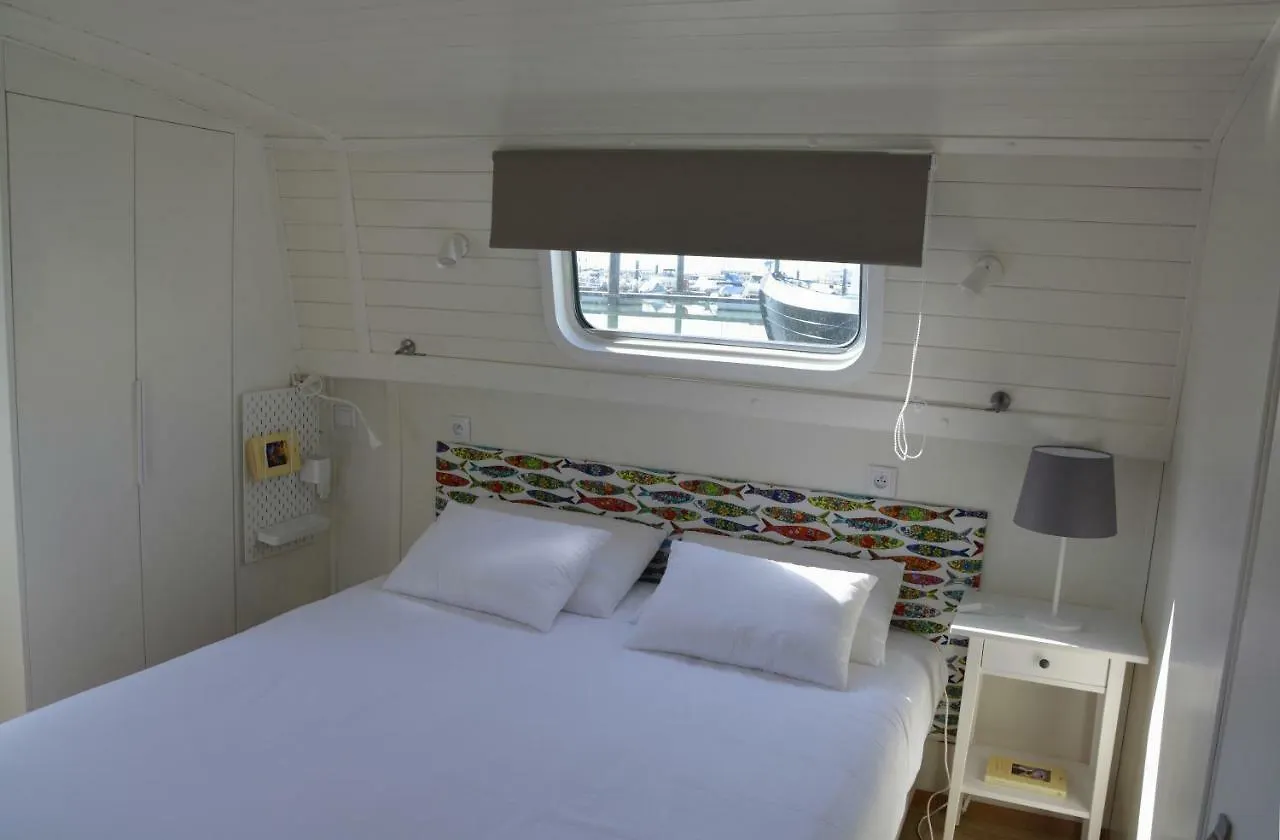 Botel Tagus Marina Hotel Lisbon