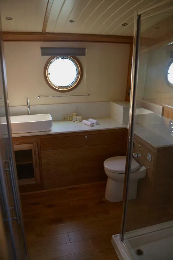 Tagus Marina Hotel Lisbon 0*,