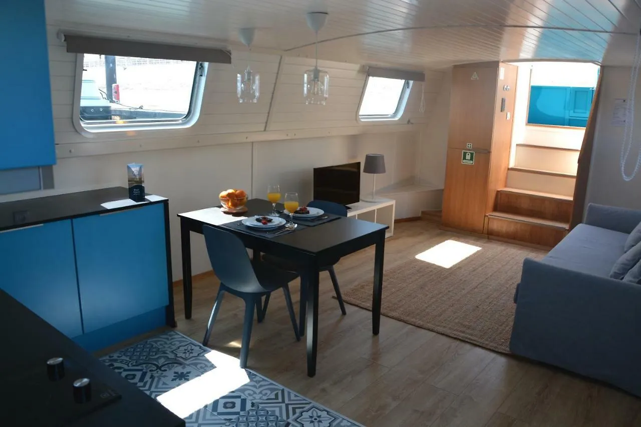Botel Tagus Marina Hotel Lisbon